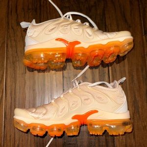 Nike Air VaporMax Plus
Creamsicle (Women's)